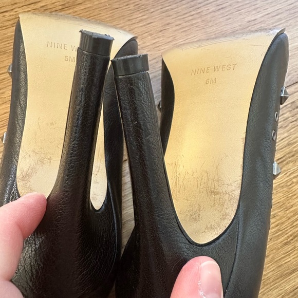 Nine West Women’s Studded Open Toe Leather Black Heels Size 6 - Picture 7 of 9